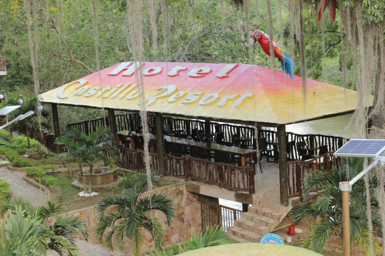 Hotel Castillo Resort San Gil Bagian luar foto