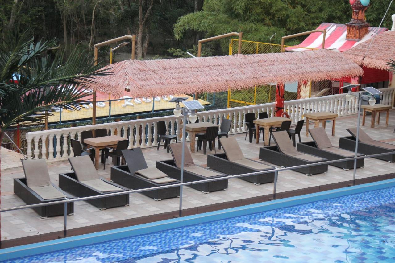 Hotel Castillo Resort San Gil Bagian luar foto