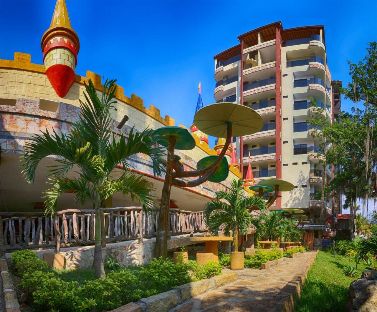 Hotel Castillo Resort San Gil Bagian luar foto